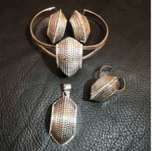 product-j06-silver-set